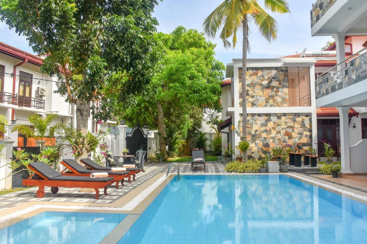 Villa De White Sambur Hikkaduwa Esterno foto
