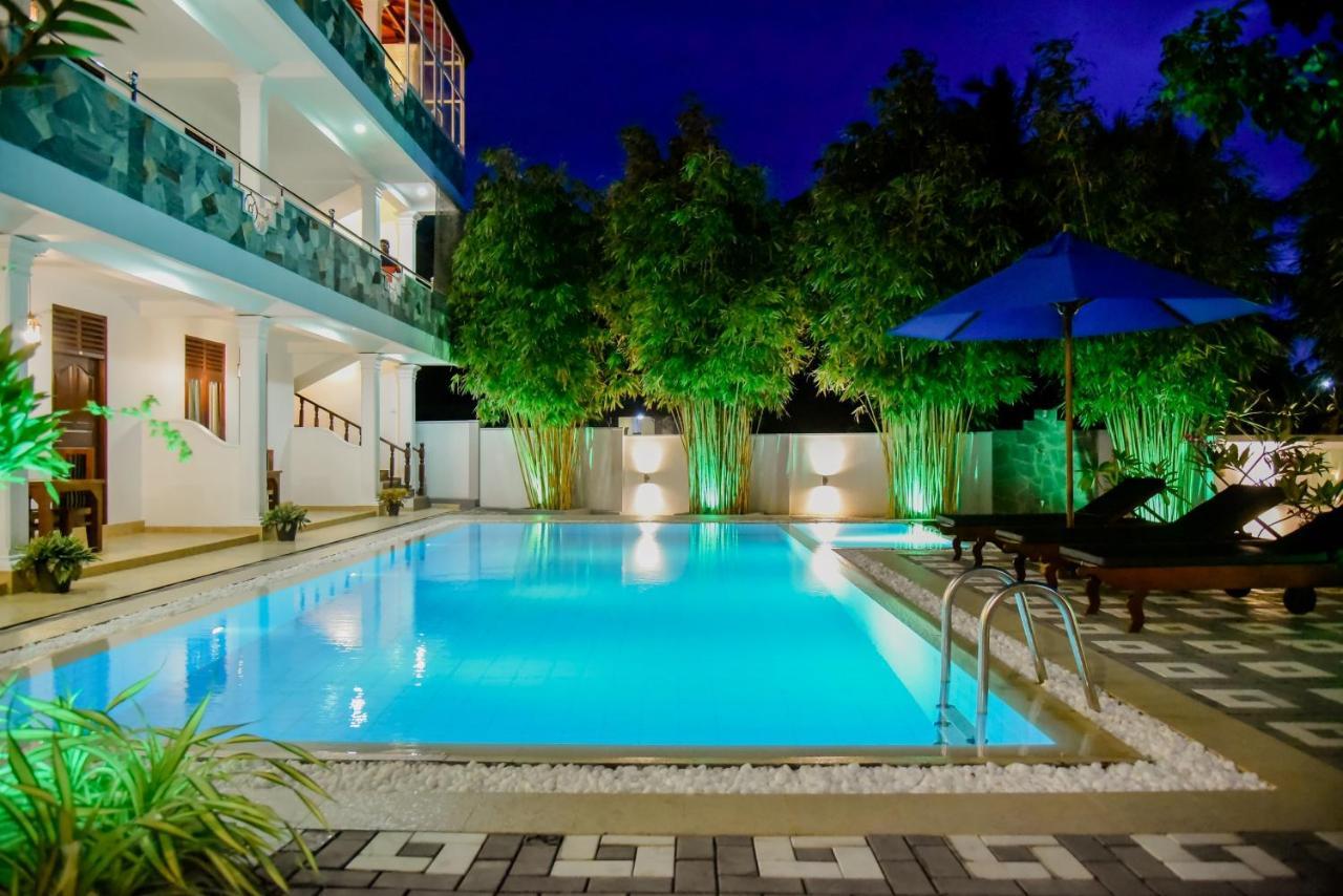 Villa De White Sambur Hikkaduwa Esterno foto