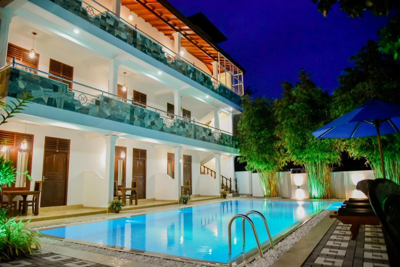 Villa De White Sambur Hikkaduwa Esterno foto