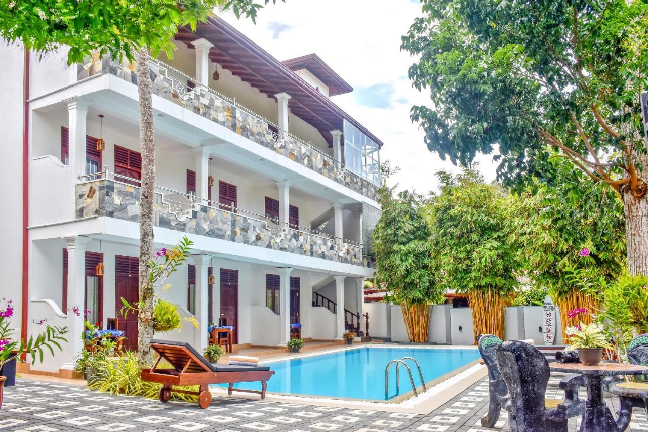 Villa De White Sambur Hikkaduwa Esterno foto