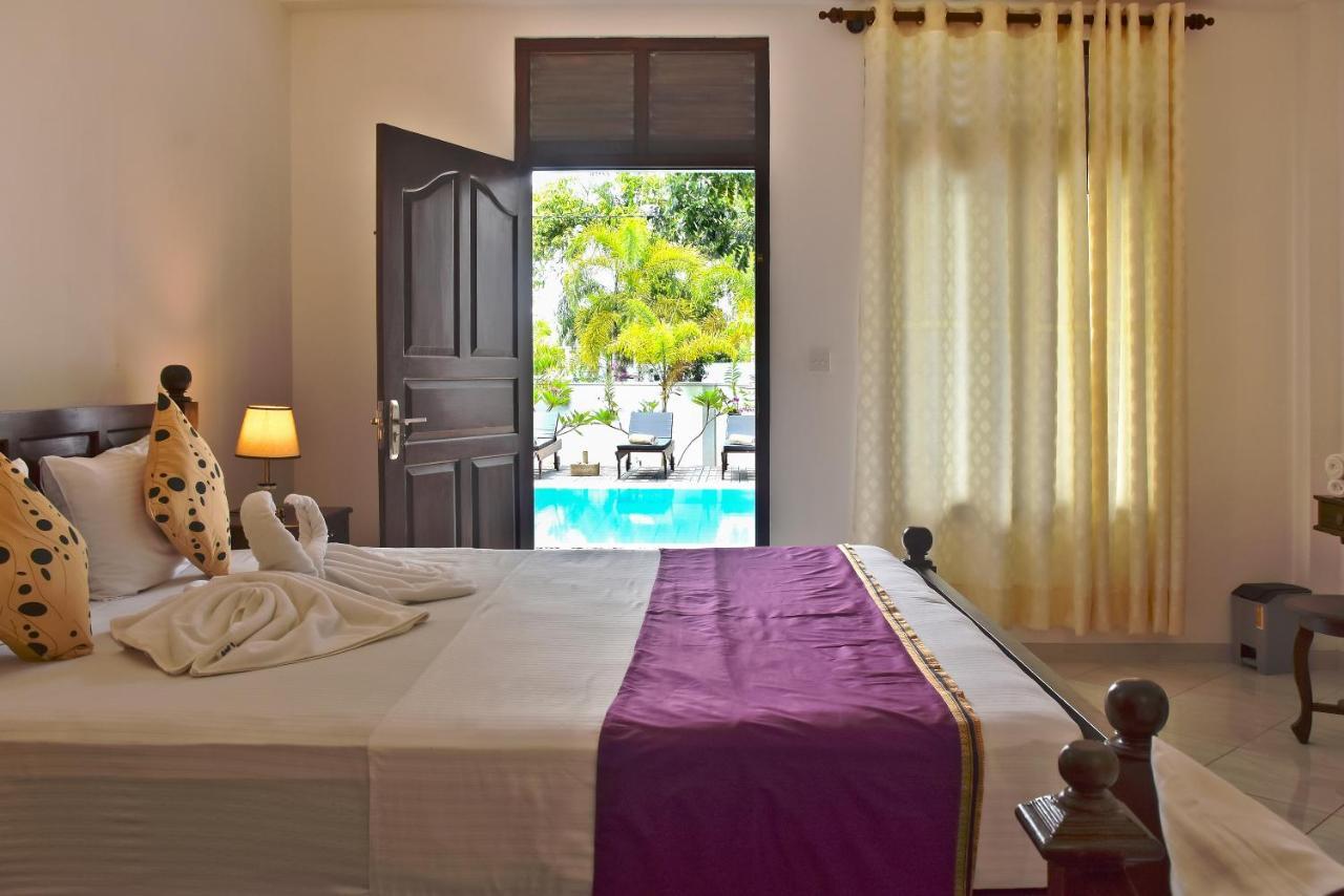 Villa De White Sambur Hikkaduwa Esterno foto