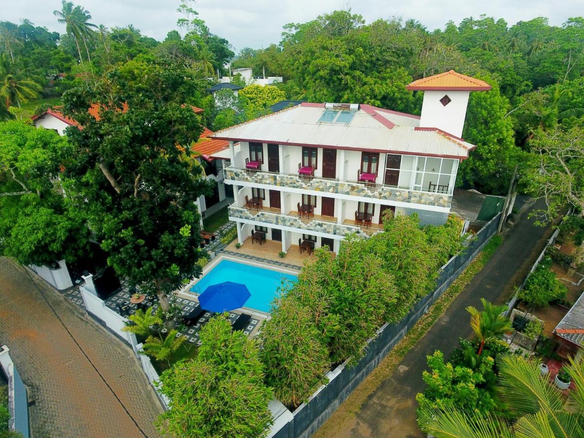 Villa De White Sambur Hikkaduwa Esterno foto